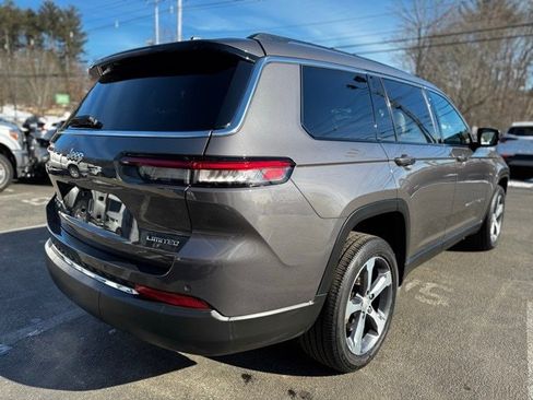 Used 2023 Jeep Grand Cherokee L Limited image 9