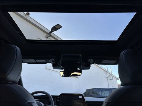 New 2026 Subaru Outback Premium image 13