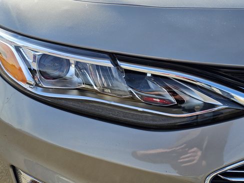 Used 2024 Chevrolet Malibu LT image 4