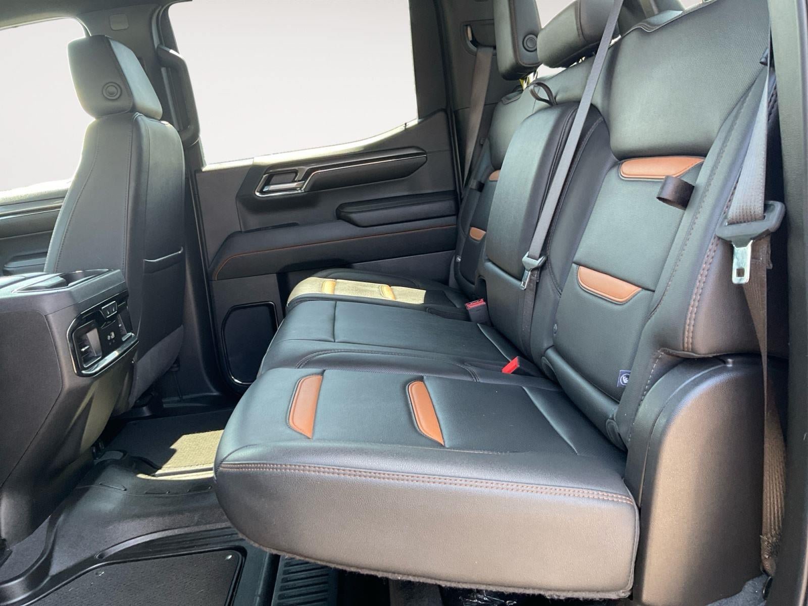 Used 2024 GMC Sierra 1500 AT4 AWD/4WD image 13