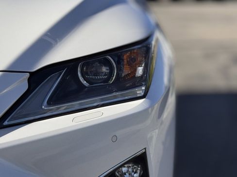 Used 2019 Lexus RX 450hL Premium image 8