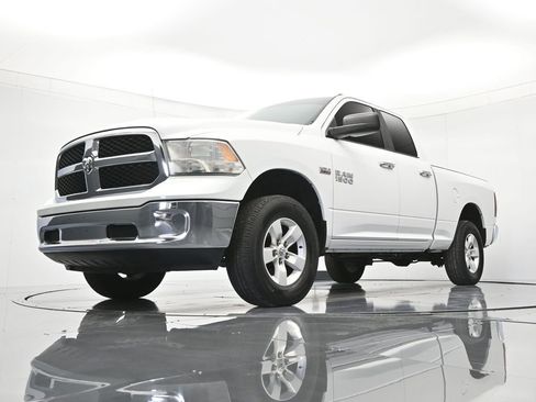 Used 2014 RAM 1500 Classic SLT AWD/4WD image 34