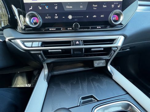 Certified 2025 Lexus RX 350 Premium Plus image 25