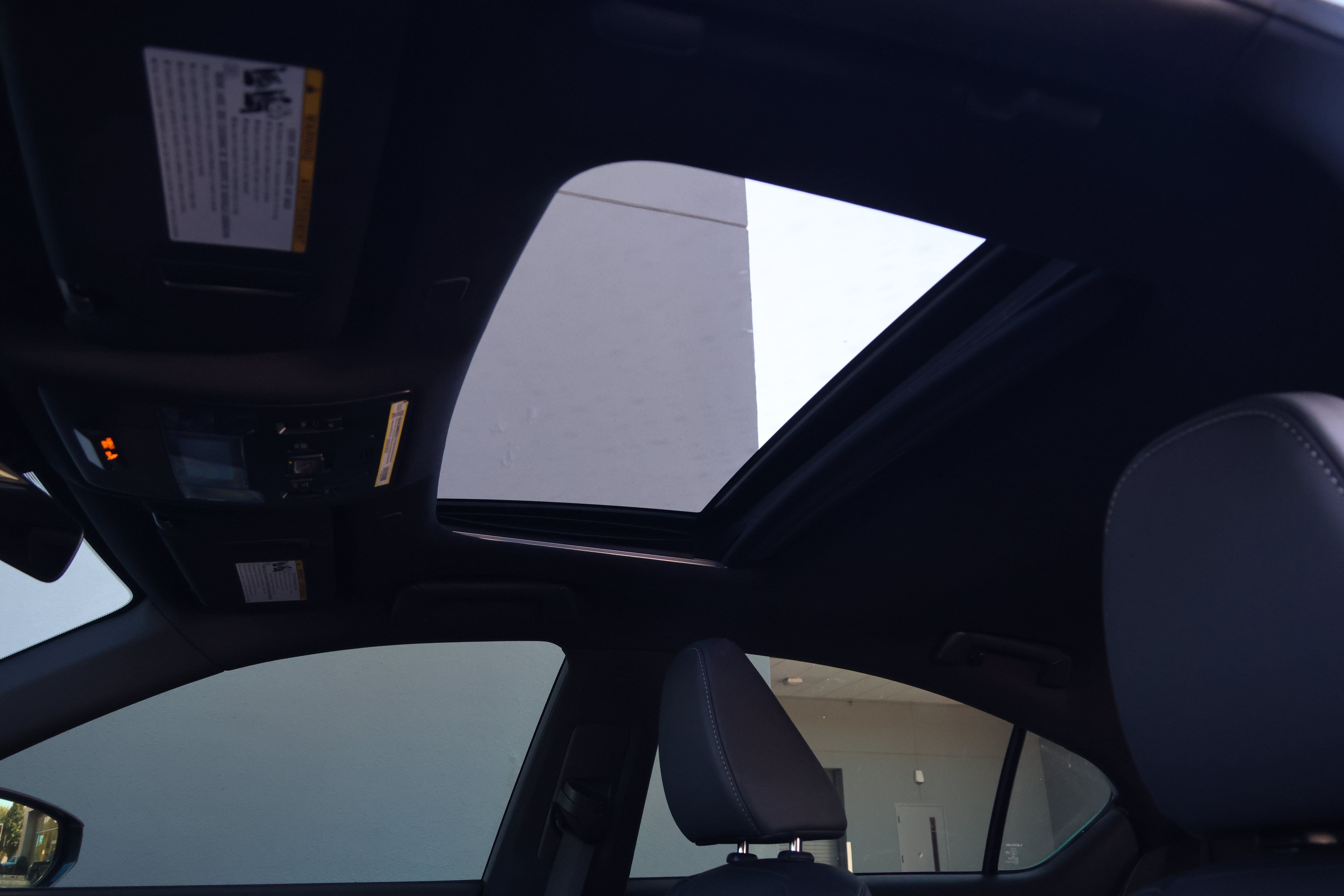 Certified 2026 Lexus IS 350 F Sport RWD image 31