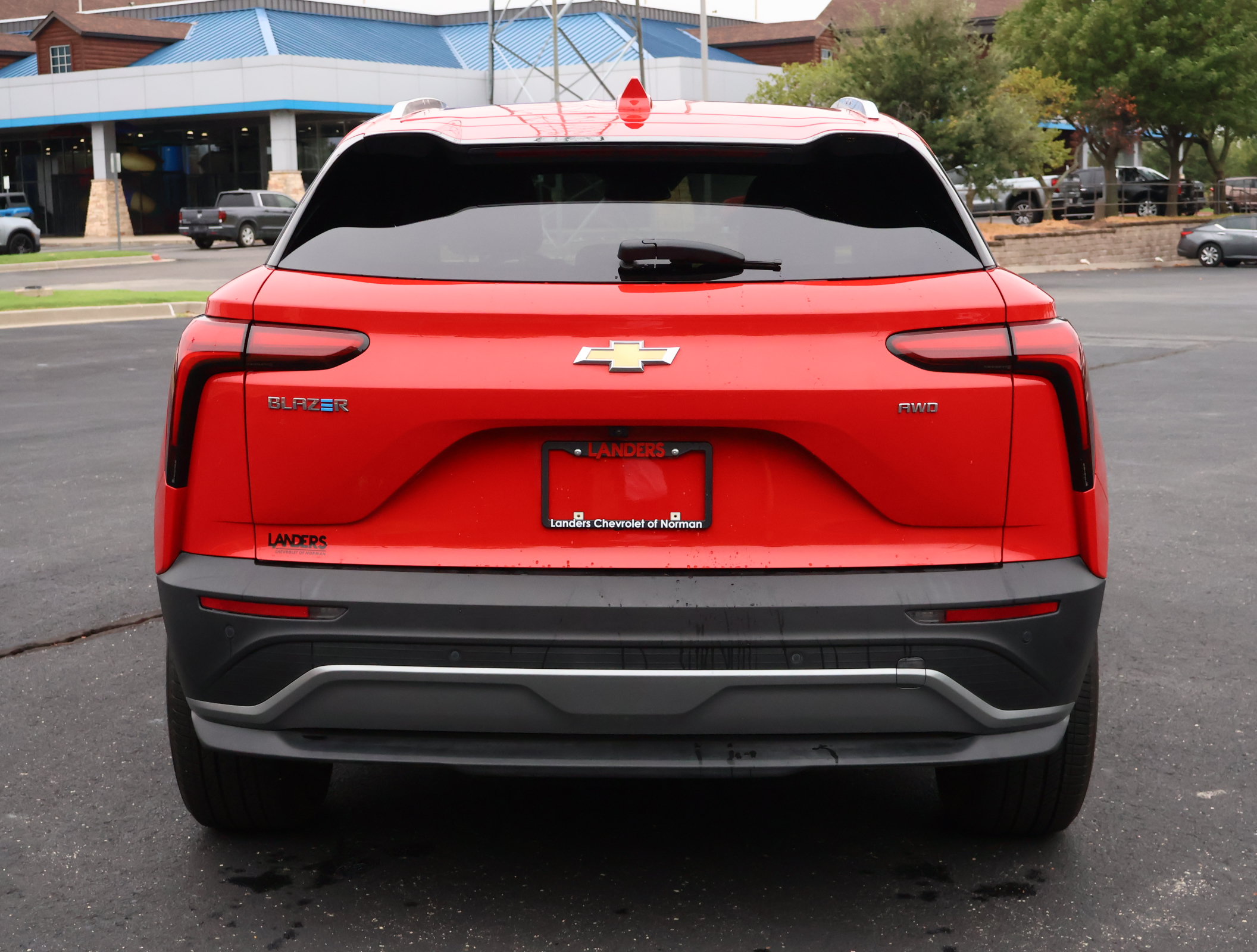 Used 2024 Chevrolet Blazer EV LT AWD/4WD image 28