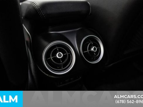 Used 2022 Alfa Romeo Stelvio Sprint image 57