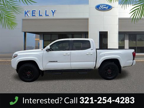 Used 2023 Toyota Tacoma SR5 w/ Technology Package AWD/4WD image 2