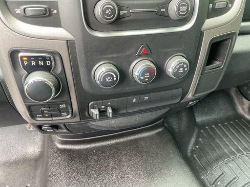 Used 2016 RAM 1500 Express AWD/4WD image 15