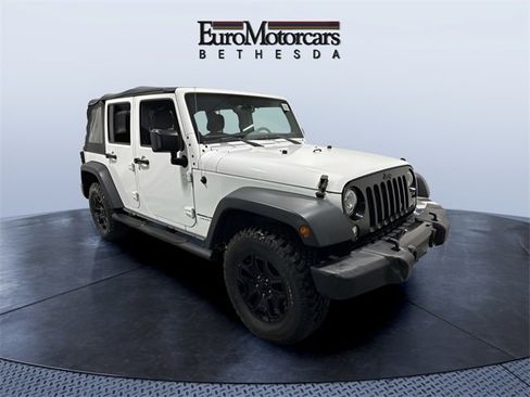 Used 2018 Jeep Wrangler Unlimited Sport image 7