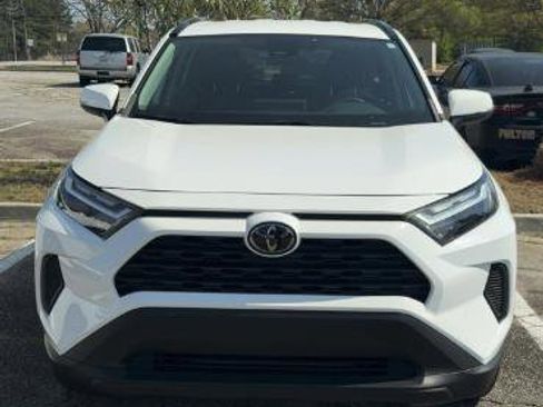Used 2023 Toyota RAV4 XLE image 16
