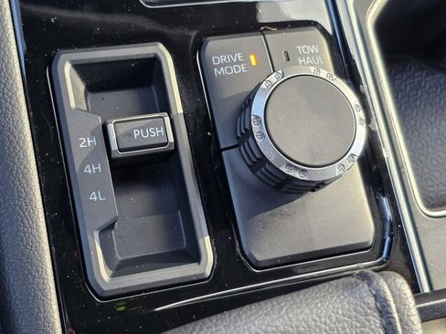 Used 2025 Toyota Tundra Limited w/ Nightshade Package AWD/4WD image 11