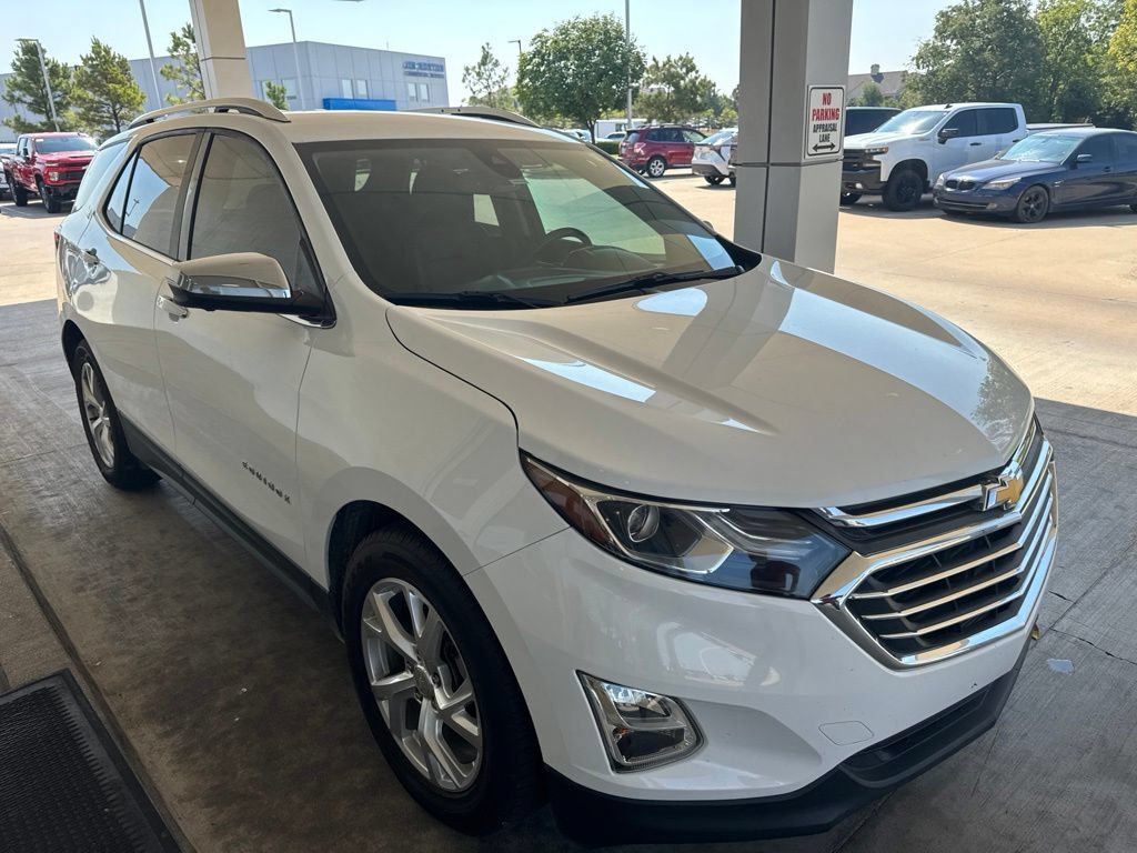 Used 2019 Chevrolet Equinox Premier FWD image 3