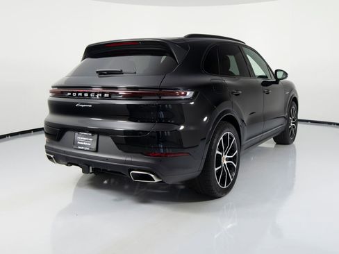 New 2026 Porsche Cayenne E-Hybrid image 9
