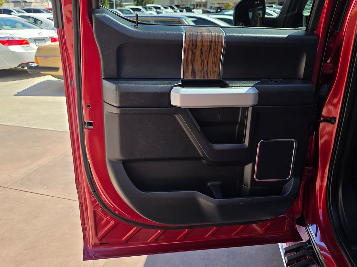 Used 2019 Ford F150 Lariat w/ Equipment Group 502A Luxury AWD/4WD image 28
