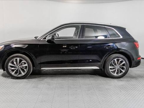 Used 2021 Audi Q5 2.0T Premium w/ Convenience Package AWD/4WD image 3