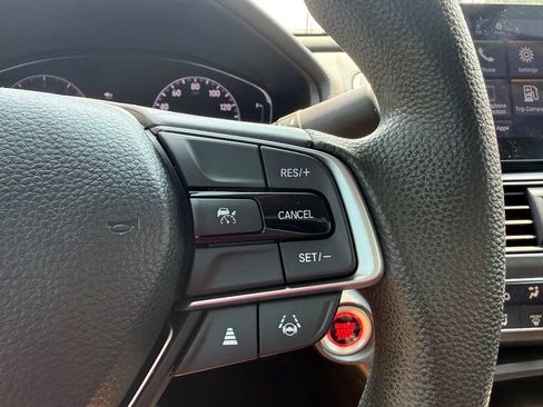 Used 2021 Honda Accord LX image 17