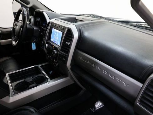 Used 2019 Ford F250 Lariat w/ Lariat Value Package AWD/4WD image 91