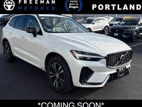 Used 2024 Volvo XC60 B5 Core w/ Climate Package image 1