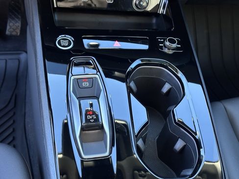 Used 2025 Audi A5 2.0T Premium w/ Convenience Package image 16