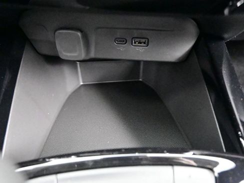 Used 2026 Chevrolet Trax ACTIV FWD image 26