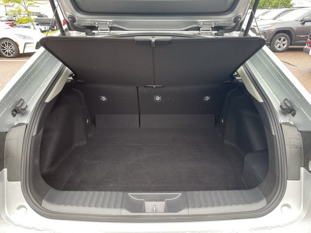 Used 2026 Toyota Prius LE FWD image 22