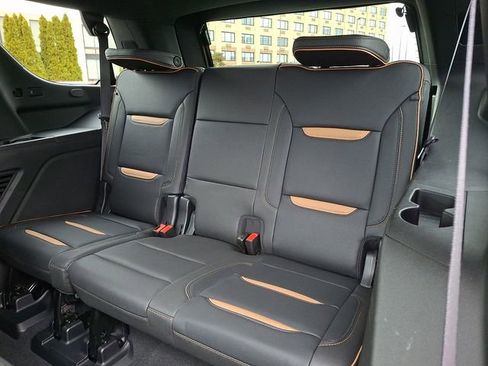 Used 2022 GMC Yukon AT4 image 11