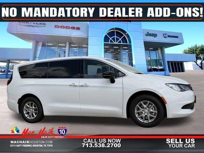 New 2026 Chrysler Voyager LX