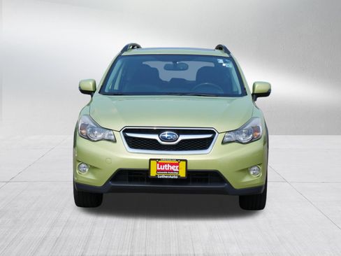 Used 2014 Subaru Crosstrek Touring w/ Popular Package #2 AWD/4WD image 2
