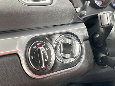 Certified 2024 Porsche 718 Boxster image 25