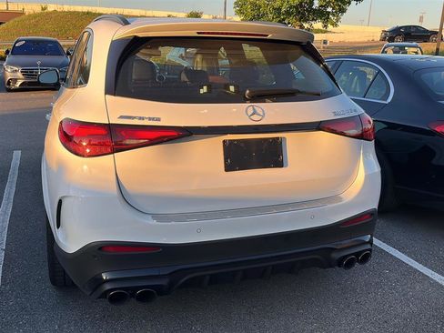 Used 2025 Mercedes-Benz GLC 43 AMG 4MATIC image 8