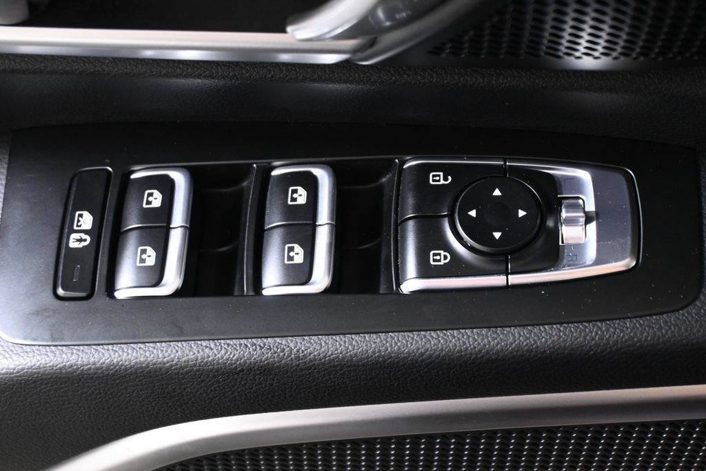 Used 2024 Kia Telluride S AWD/4WD image 26