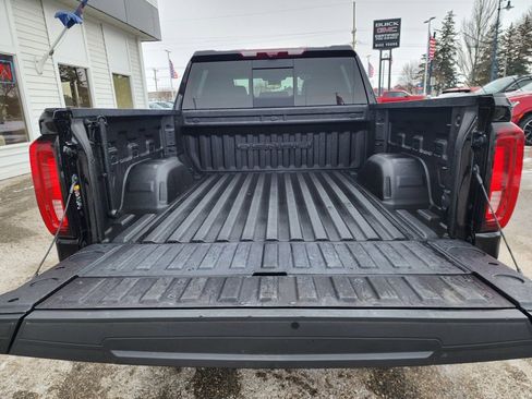 Used 2024 GMC Sierra 1500 Denali image 11