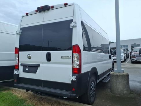 New 2026 RAM ProMaster 2500 w/ Quick Order Package 22H SLT+ FWD image 3