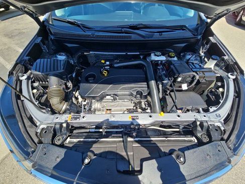 Used 2023 Chevrolet Equinox LT FWD image 29