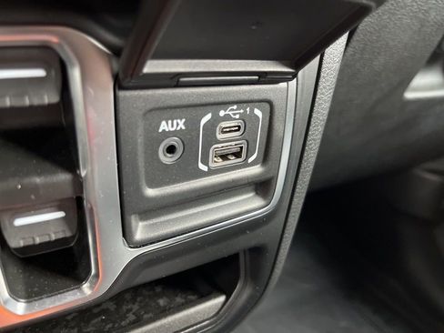 Used 2024 Jeep Wrangler High Altitude image 37