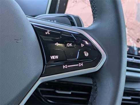 New 2025 Volkswagen ID.4 Pro S Plus image 28