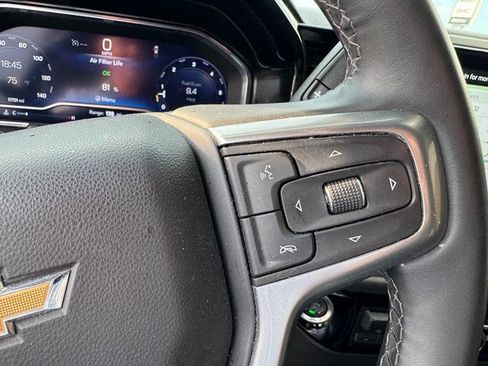 Used 2025 Chevrolet Silverado 2500 LT image 25