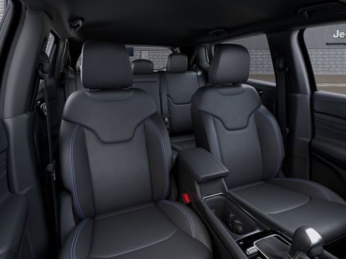 New 2026 Jeep Compass Limited AWD/4WD image 16