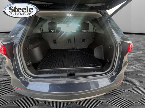 Used 2022 Chevrolet Equinox LT image 18