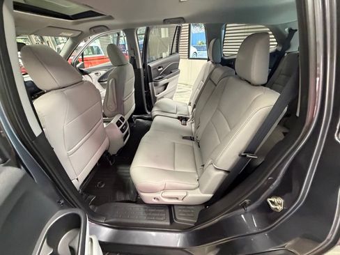 Used 2017 Honda Pilot EX-L image 55