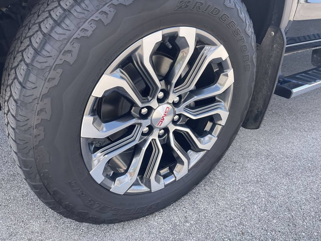 Used 2023 GMC Canyon Denali AWD/4WD image 11