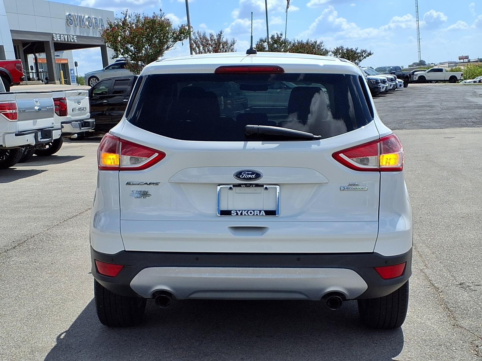 Used 2016 Ford Escape SE FWD image 6