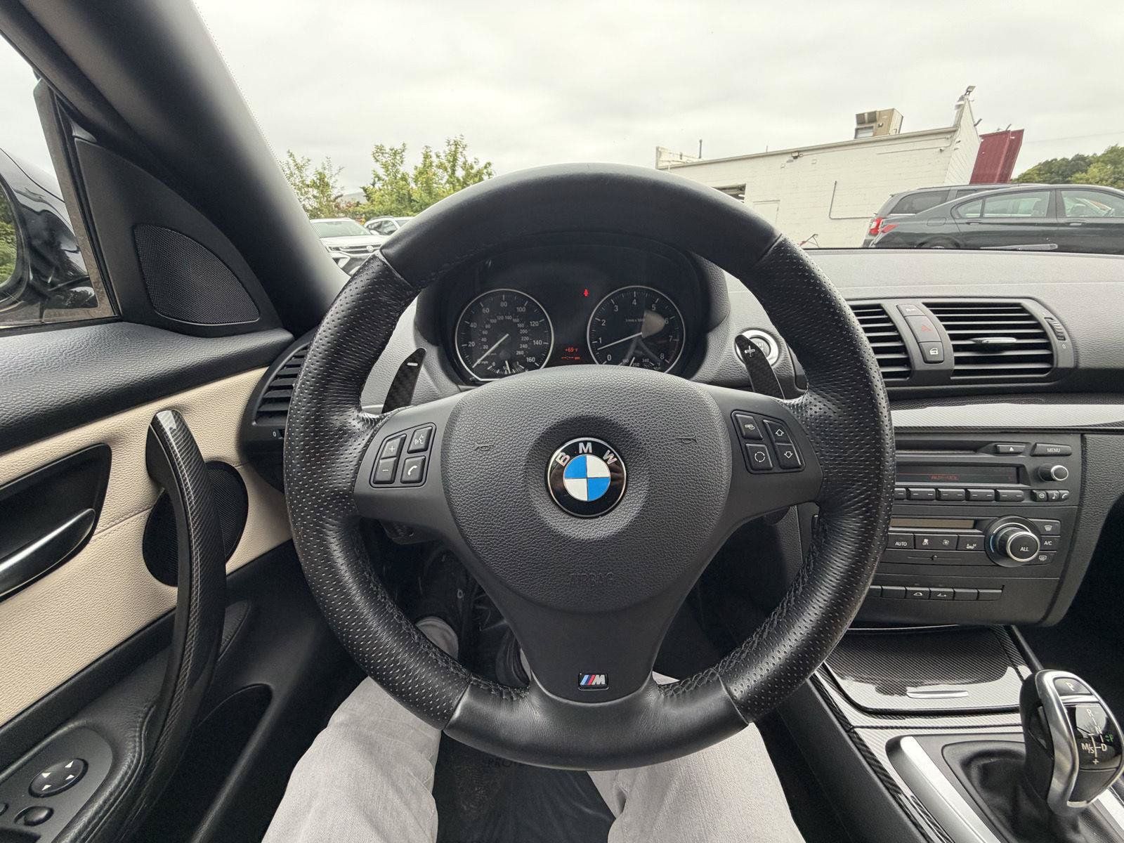 Used 2013 BMW 135i Convertible RWD image 12