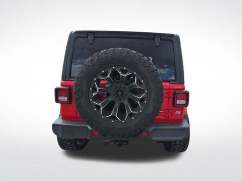 Used 2020 Jeep Wrangler Unlimited Sahara AWD/4WD image 4