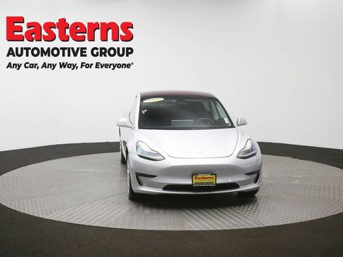 Used 2018 Tesla Model 3 Mid Range RWD image 45
