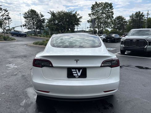 Used 2023 Tesla Model 3 Standard Range RWD image 8