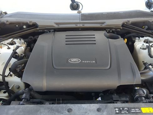 Used 2022 Land Rover Defender 110 S AWD/4WD image 15