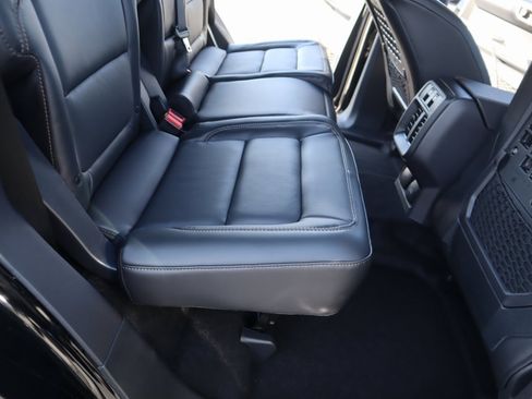 New 2025 Ford Bronco Badlands image 17