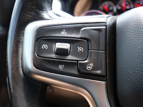 Used 2020 Chevrolet Silverado 1500 LT Trail Boss AWD/4WD image 18