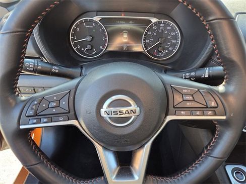 Used 2023 Nissan Sentra SR image 18